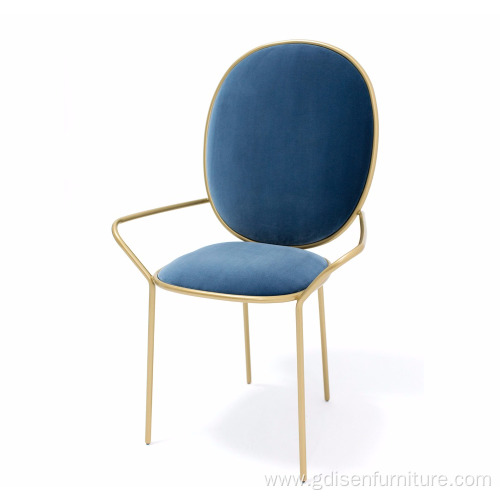 Stay Dining Chair with Arm